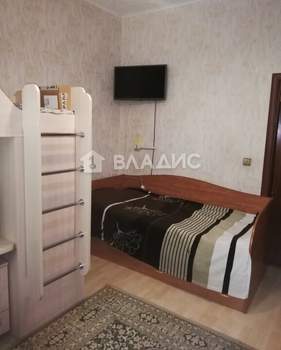 3-к квартира, вторичка, 77м2, 1/3 этаж