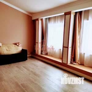 3-к квартира, вторичка, 72м2, 2/2 этаж