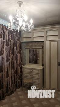 2-к квартира, вторичка, 40м2, 1/4 этаж