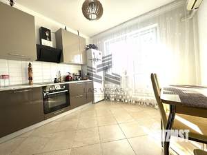 2-к квартира, вторичка, 62м2, 10/12 этаж