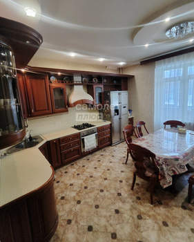 3-к квартира, вторичка, 133м2, 3/8 этаж