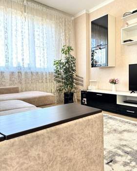 2-к квартира, вторичка, 62м2, 10/12 этаж