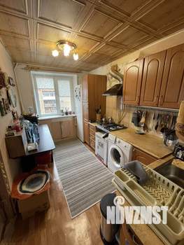 3-к квартира, вторичка, 52м2, 9/9 этаж