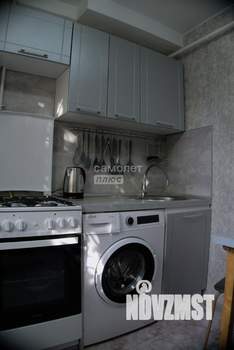 2-к квартира, вторичка, 43м2, 1/5 этаж