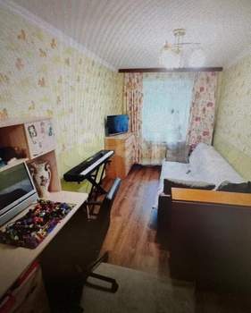 3-к квартира, вторичка, 62м2, 1/5 этаж