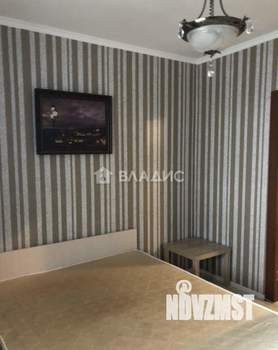 3-к квартира, вторичка, 76м2, 10/17 этаж
