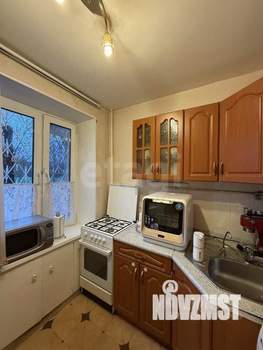 3-к квартира, вторичка, 56м2, 1/5 этаж