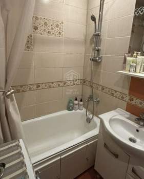 3-к квартира, вторичка, 57м2, 6/9 этаж