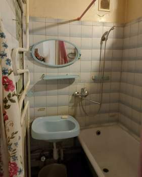 3-к квартира, вторичка, 64м2, 3/5 этаж