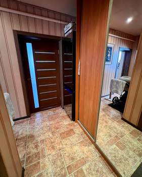 2-к квартира, вторичка, 50м2, 1/2 этаж