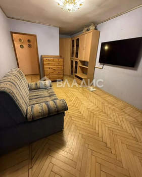 3-к квартира, вторичка, 56м2, 1/5 этаж