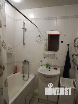 2-к квартира, вторичка, 63м2, 13/14 этаж