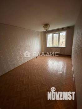 4-к квартира, вторичка, 58м2, 5/5 этаж