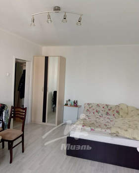 1-к квартира, вторичка, 37м2, 10/17 этаж