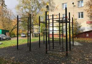 2-к квартира, вторичка, 44м2, 1/4 этаж