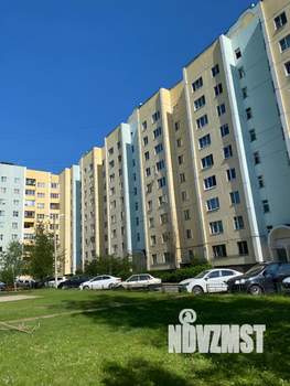 2-к квартира, вторичка, 54м2, 1/9 этаж