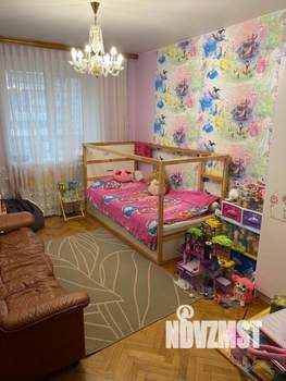 3-к квартира, вторичка, 62м2, 5/5 этаж