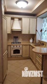 2-к квартира, вторичка, 40м2, 1/4 этаж