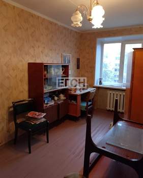 3-к квартира, вторичка, 64м2, 3/5 этаж