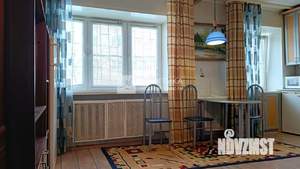 2-к квартира, вторичка, 42м2, 1/4 этаж