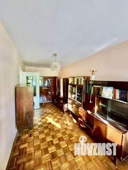 2-к квартира, вторичка, 44м2, 1/4 этаж