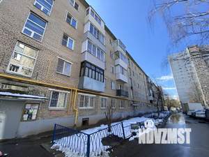 2-к квартира, вторичка, 45м2, 3/5 этаж