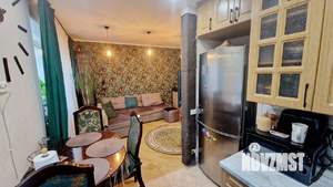 3-к квартира, вторичка, 64м2, 1/5 этаж