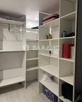 3-к квартира, вторичка, 56м2, 1/5 этаж