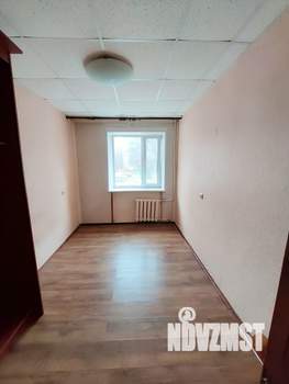 3-к квартира, вторичка, 58м2, 1/5 этаж