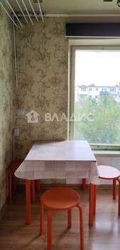 1-к квартира, вторичка, 32м2, 4/5 этаж