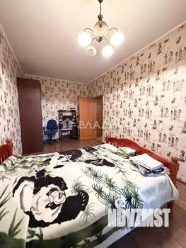 2-к квартира, вторичка, 74м2, 3/10 этаж