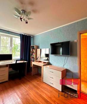 3-к квартира, вторичка, 52м2, 4/5 этаж