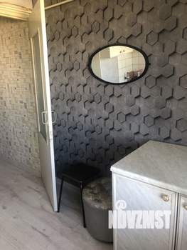 2-к квартира, вторичка, 42м2, 5/5 этаж