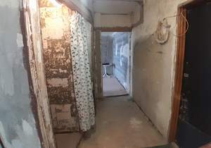 2-к квартира, вторичка, 45м2, 1/5 этаж