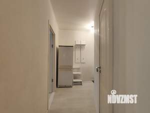 2-к квартира, вторичка, 40м2, 1/5 этаж