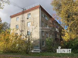 2-к квартира, вторичка, 44м2, 1/4 этаж