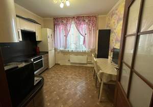 3-к квартира, вторичка, 74м2, 6/17 этаж