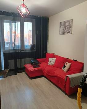 3-к квартира, вторичка, 74м2, 8/17 этаж