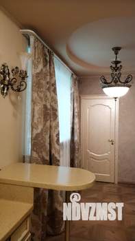 2-к квартира, вторичка, 40м2, 1/4 этаж