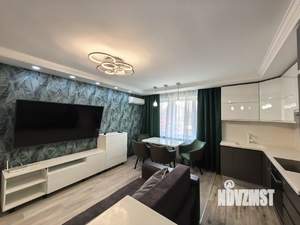 3-к квартира, вторичка, 84м2, 1/17 этаж