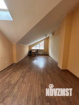 5-к квартира, вторичка, 203м2, 1/3 этаж