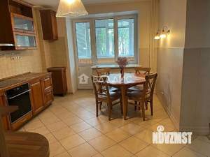 3-к квартира, вторичка, 108м2, 2/9 этаж