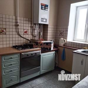 3-к квартира, вторичка, 72м2, 2/2 этаж