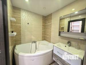 3-к квартира, вторичка, 84м2, 1/17 этаж