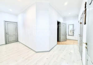 3-к квартира, вторичка, 111м2, 1/7 этаж