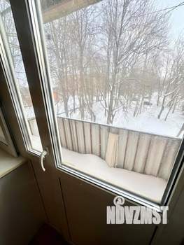 2-к квартира, вторичка, 63м2, 3/3 этаж