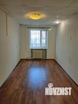 3-к квартира, вторичка, 58м2, 1/5 этаж