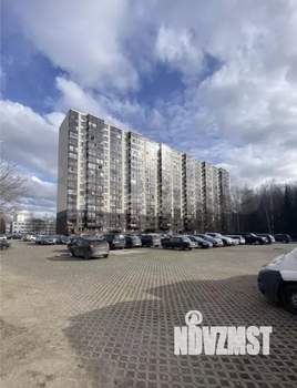 1-к квартира, вторичка, 52м2, 2/18 этаж