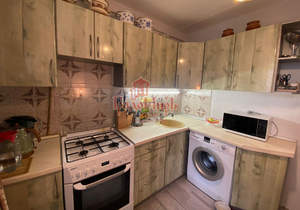 2-к квартира, вторичка, 49м2, 1/5 этаж