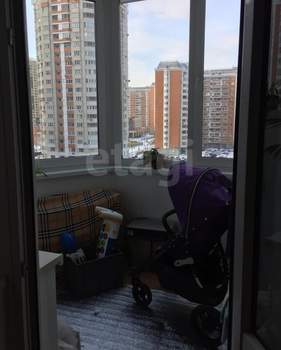 3-к квартира, вторичка, 70м2, 8/21 этаж